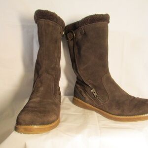 BareTraps mid-calf, brown suede boots with a faux fur lining